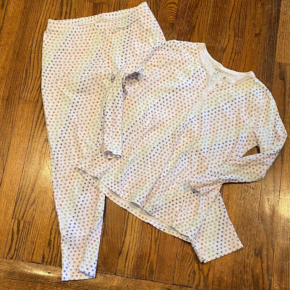 Roller Rabbit Multicolor Hearts Women’s size Small Pajama Set